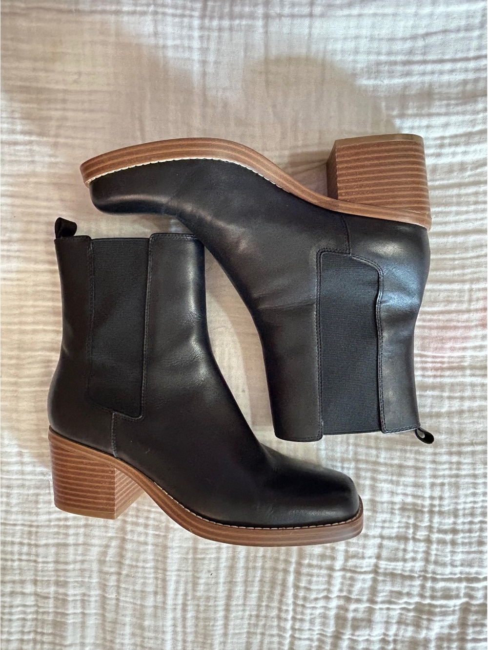 Marc Fisher Black Leather Lonel Chelsea Boot
